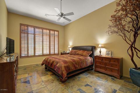 3530 E Robin Ln, Phoenix, AZ 85050 photo 24