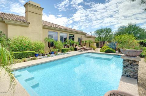 3530 E Robin Ln, Phoenix, AZ 85050 photo 3