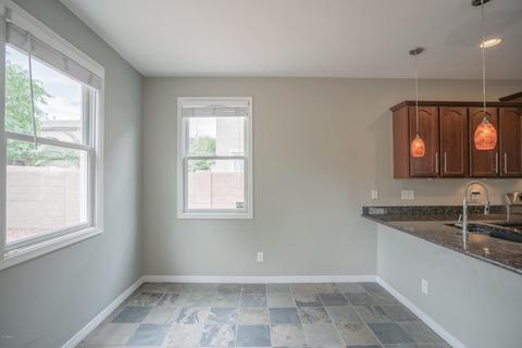 2319 E Sunland Ave, Phoenix, AZ 85040 photo 4