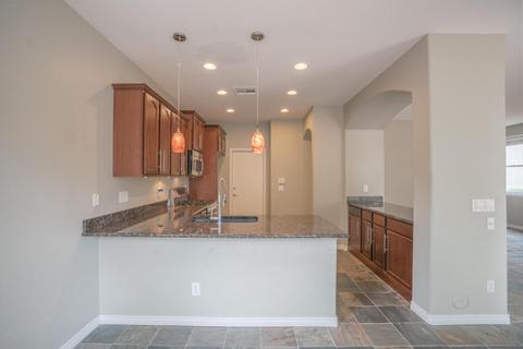 2319 E Sunland Ave, Phoenix, AZ 85040 photo 3