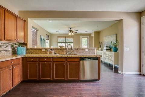 4127 E Thunderheart Trl, Gilbert, AZ 85297 photo 5