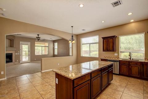 4325 E Hashknife Rd, Phoenix, AZ 85050 photo 3