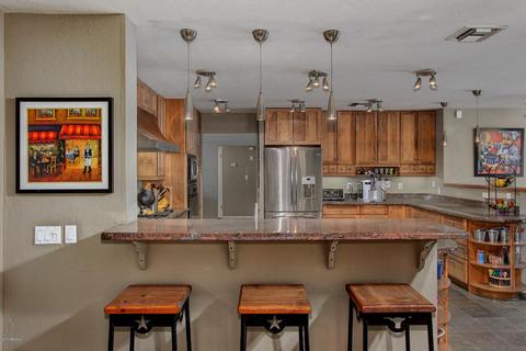 1068 El Freda Rd, Tempe, AZ 85284 photo 16