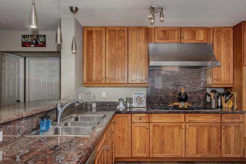 1068 El Freda Rd, Tempe, AZ 85284 photo 15