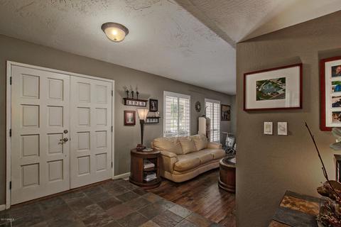 1068 El Freda Rd, Tempe, AZ 85284 photo 5