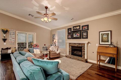 1689 E Tradewind Ct, Gilbert, AZ 85234 photo 8