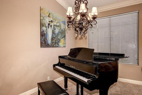 1689 E Tradewind Ct, Gilbert, AZ 85234 photo 7