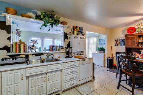 3919 E Hillery Dr, Phoenix, AZ 85032 photo 11