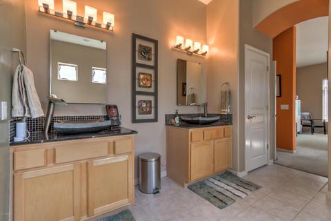 2231 E Constance Way, Phoenix, AZ 85042 photo 13