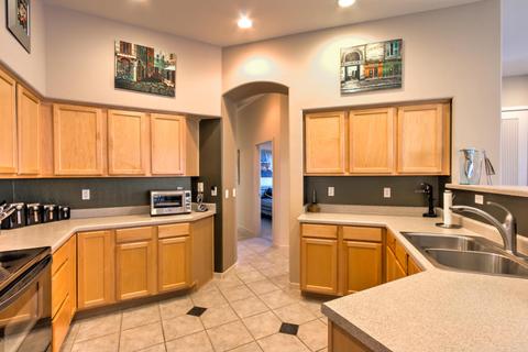 2231 E Constance Way, Phoenix, AZ 85042 photo 7