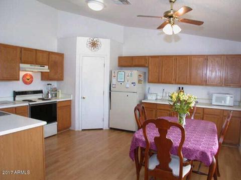 8045 E Colby St, Mesa, AZ 85207 photo 2