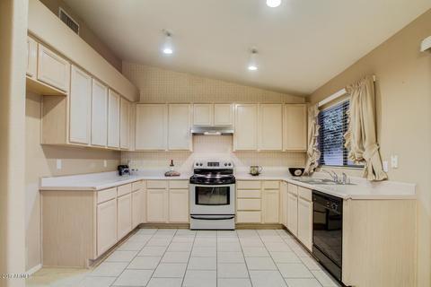 1609 E Laurel Ave, Gilbert, AZ 85234 photo 10