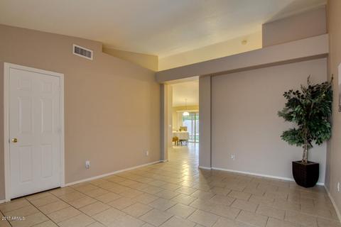 1609 E Laurel Ave, Gilbert, AZ 85234 photo 3