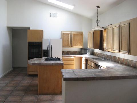 709 E Northview Ave, Phoenix, AZ 85020 photo 3
