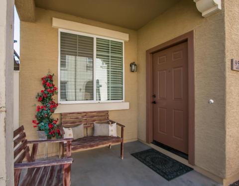 950 S Wallrade Ln, Gilbert, AZ 85296 photo 4