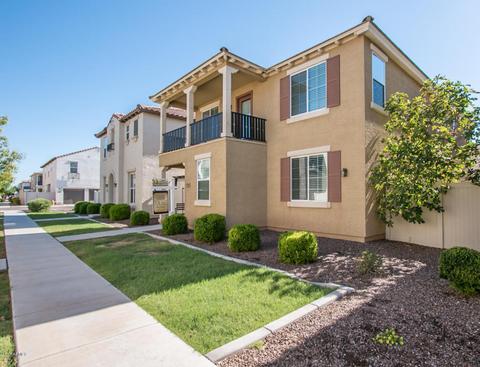 950 S Wallrade Ln, Gilbert, AZ 85296 photo 1