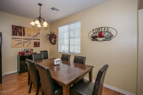 950 S Wallrade Ln, Gilbert, AZ 85296 photo 8