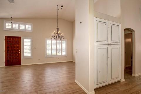 2736 E Verbena Dr, Phoenix, AZ 85048 photo 9