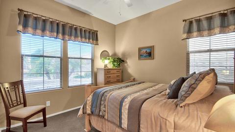 4520 E Carob Dr, Gilbert, AZ 85298 photo 4