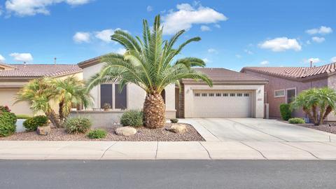 4520 E Carob Dr, Gilbert, AZ 85298 photo 1