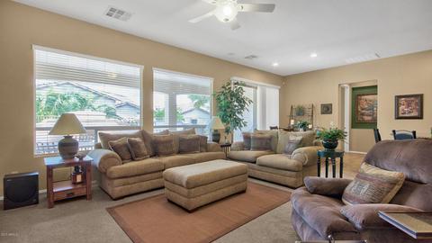 4520 E Carob Dr, Gilbert, AZ 85298 photo 11