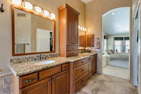 1125 W Iris Dr, Gilbert, AZ 85233 photo 15
