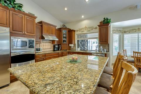 1125 W Iris Dr, Gilbert, AZ 85233 photo 7