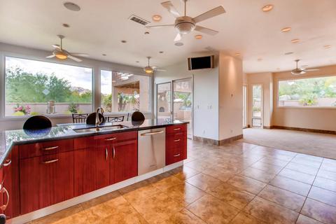 5844 N 45th Pl, Phoenix, AZ 85018 photo 6