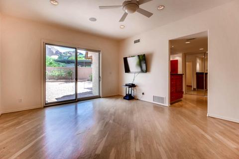 5844 N 45th Pl, Phoenix, AZ 85018 photo 10