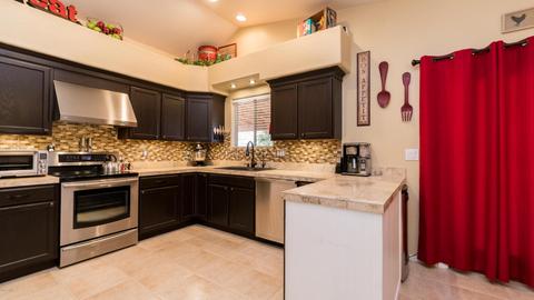 16601 N 28th Pl, Phoenix, AZ 85032 photo 6