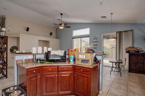 3926 E Pollack St, Phoenix, AZ 85042 photo 8