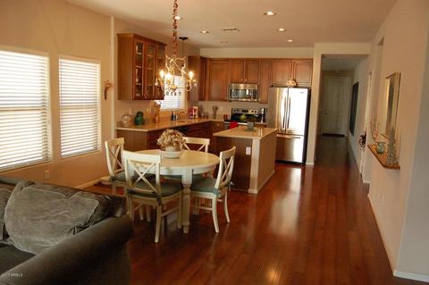 973 S Pheasant Dr, Gilbert, AZ 85296 photo 3
