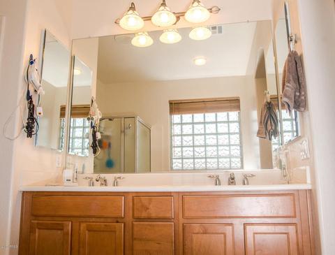 2887 E Kelly Dr, Gilbert, AZ 85298 photo 15