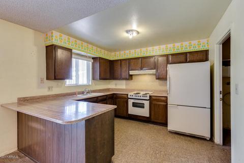 725 E Tulane Dr, Tempe, AZ 85283 photo 9