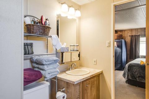 2515 E Oraibi Dr, Phoenix, AZ 85050 photo 12