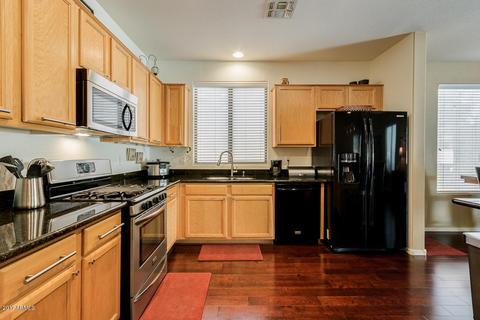 1081 S Hazel Ct, Gilbert, AZ 85296 photo 6