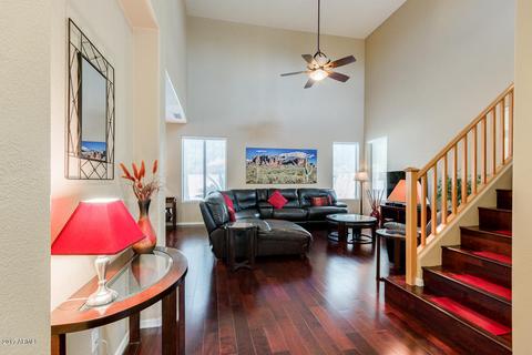 1081 S Hazel Ct, Gilbert, AZ 85296 photo 4