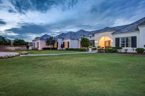 4576 E Breeze Ct, Gilbert, AZ 85298 photo 2