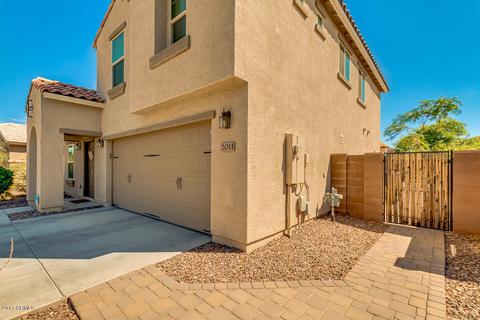 2011 E Saddlebrook Rd, Gilbert, AZ 85298 photo 4