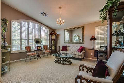 89 E Canyon Creek Dr, Gilbert, AZ 85295 photo 5