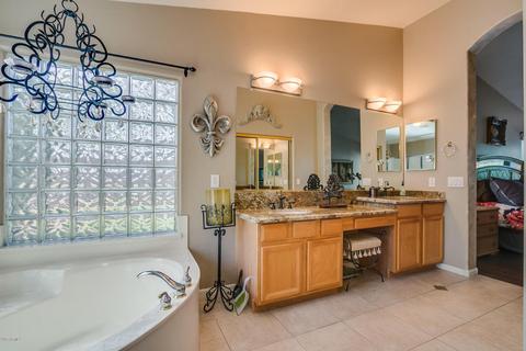 89 E Canyon Creek Dr, Gilbert, AZ 85295 photo 46
