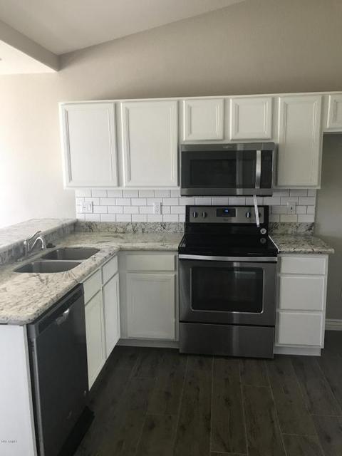 424 W Comstock Ct, Gilbert, AZ 85233 photo 6