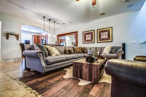 3887 E Sabra Ln, Gilbert, AZ 85296 photo 2