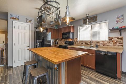 8447 E Monte Cir, Mesa, AZ 85209 photo 4