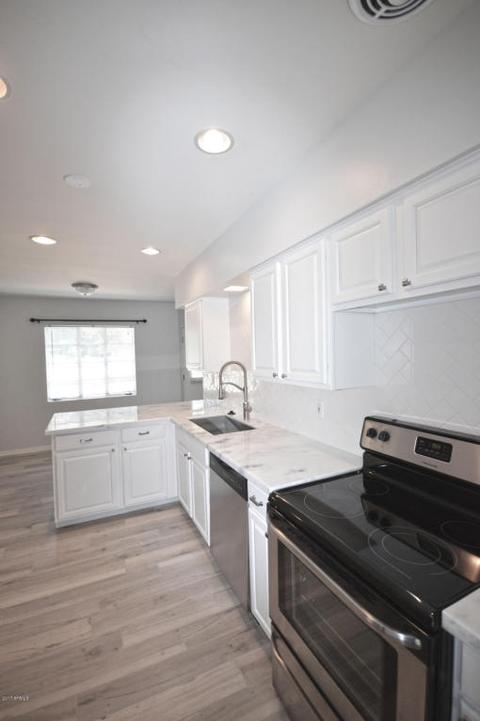 4652 E Oak St, Phoenix, AZ 85008 photo 8