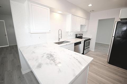 4652 E Oak St, Phoenix, AZ 85008 photo 7