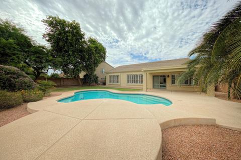 4602 E Briles Rd, Phoenix, AZ 85050 photo 23