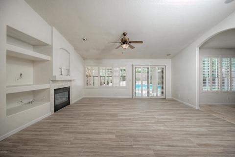 4602 E Briles Rd, Phoenix, AZ 85050 photo 11
