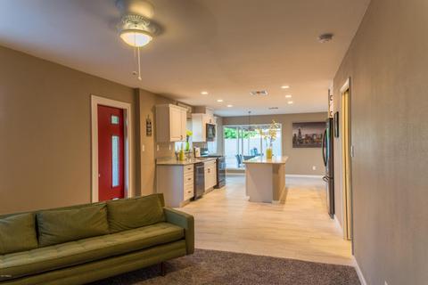 2839 E Paradise Dr, Phoenix, AZ 85028 photo 15