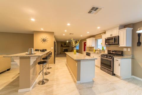 2839 E Paradise Dr, Phoenix, AZ 85028 photo 11